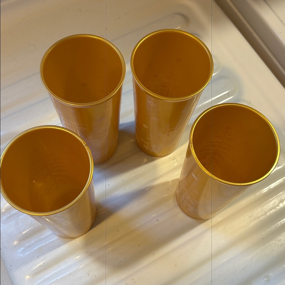 Vintage Gold Tupperware Christmas Tumblers Set of 4 - Picture 2 of 6